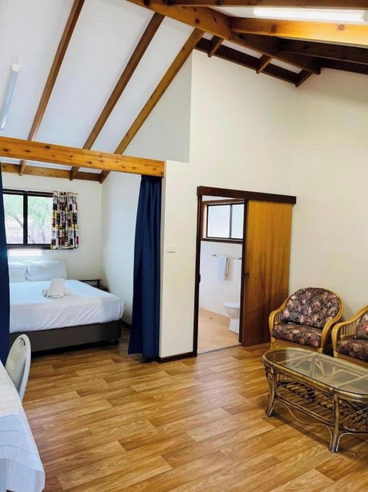 Standard 2 Bedroom Cabin