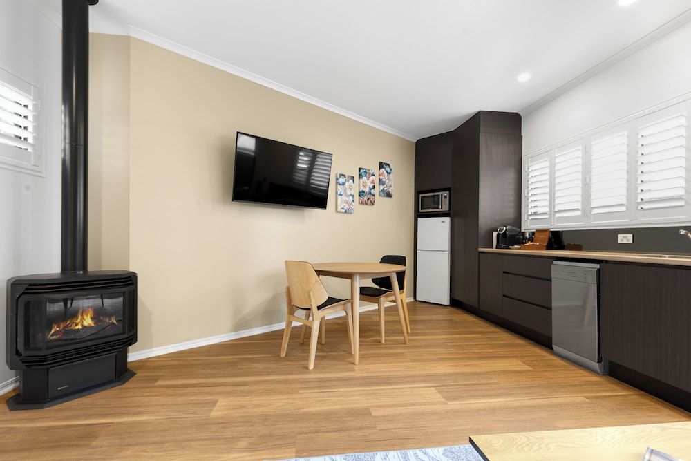 JanDar Retreat Maleny Elysium Villa 4