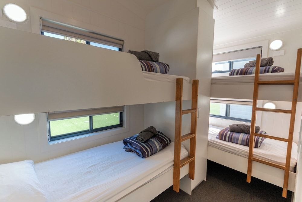 2 Bedrooms Deluxe Waterfront Spa Villa