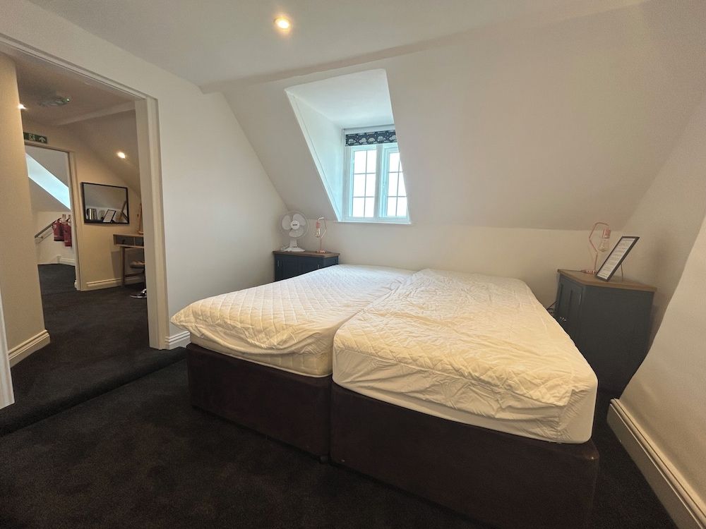 The Stag Deluxe Room, 2 Bedrooms, Non Smoking