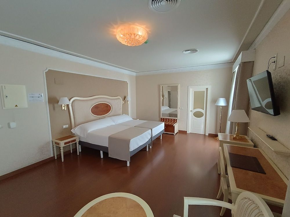 Hotel Bossh Alicia Standard Twin Room 3