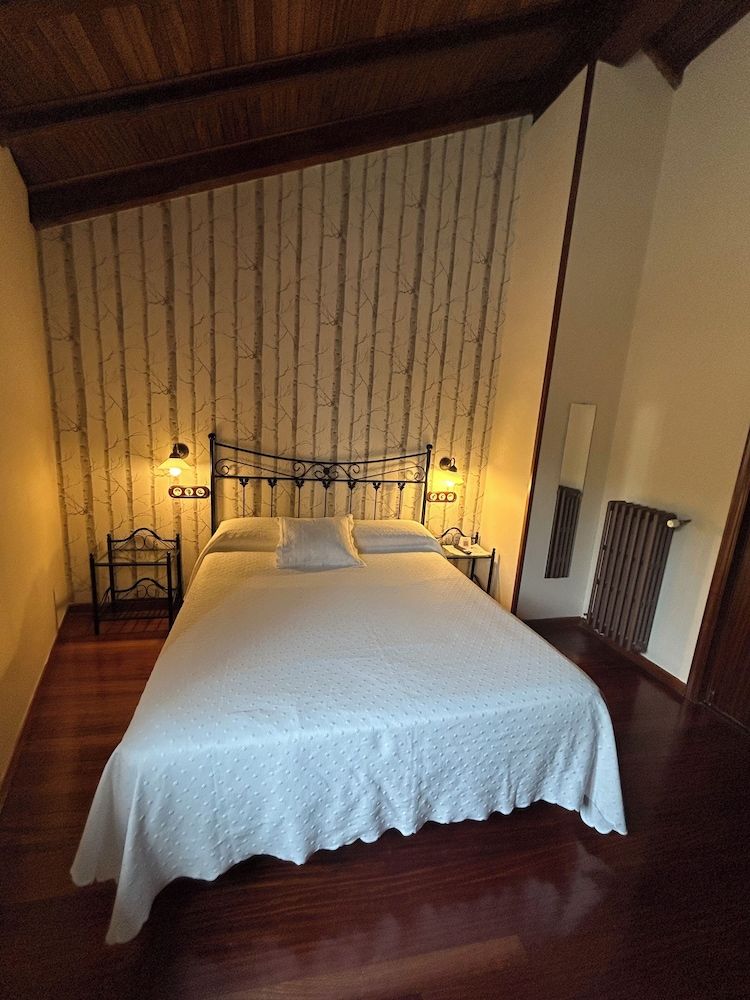 CASA DE COSTOIA Superior Room, Mountain View 3