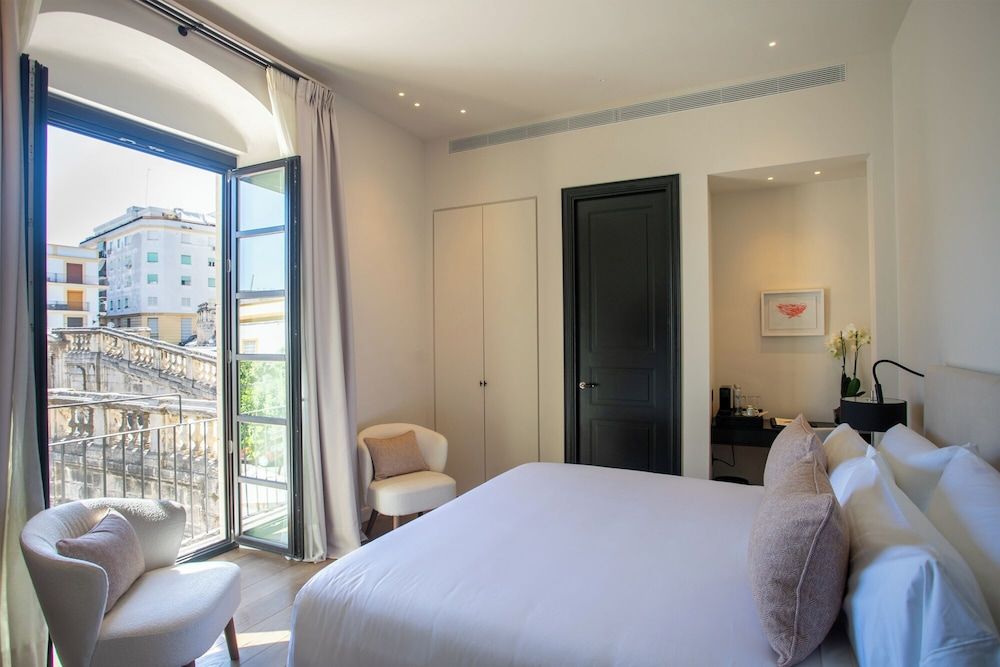 Hotel Boutique Sidonia Deluxe Suite, 2 Bedrooms, City View