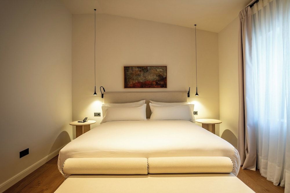 Hotel Boutique Sidonia Premium Double Room, 1 King Bed, City View