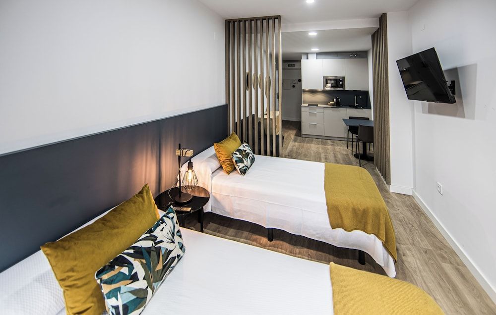 San Juan Suites Classic Studio, Multiple Beds 4