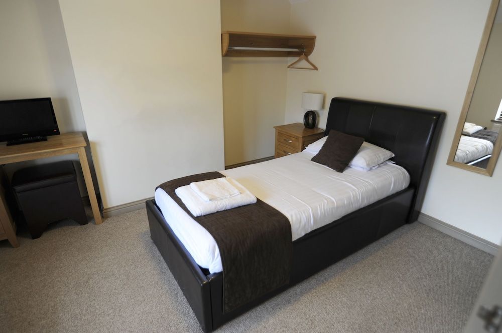 The Elm Tree Inn Classic Double Room 7