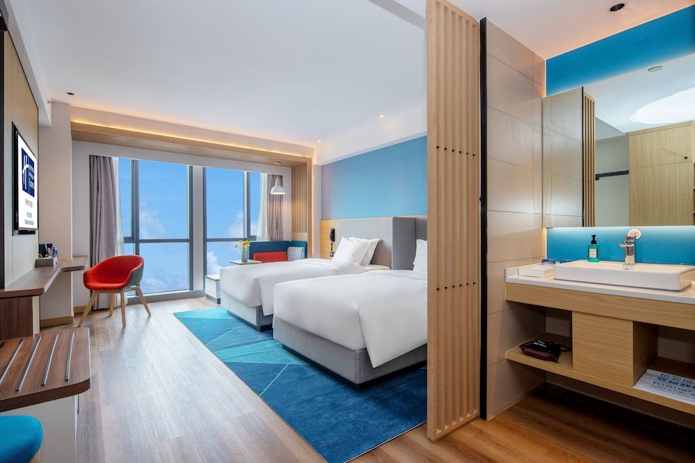 Standard Room, 1 King Bed, Accessible