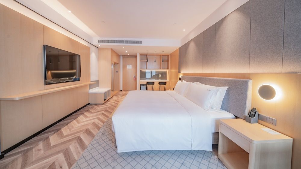 Premium Room, 1 King Bed