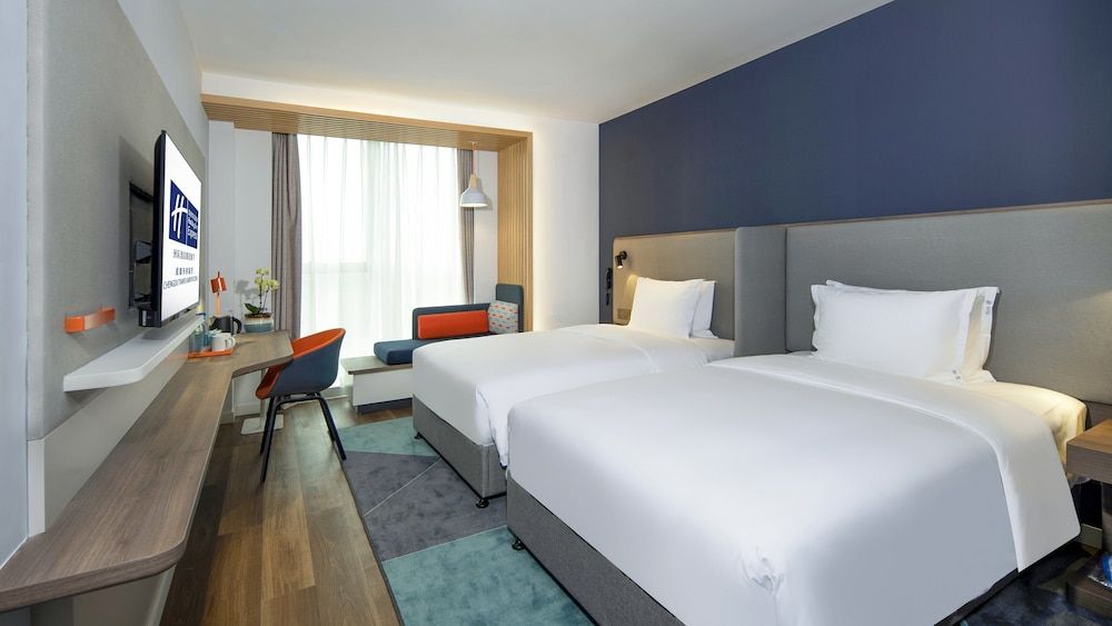 Standard Room, 2 Twin Beds (Minifridge)