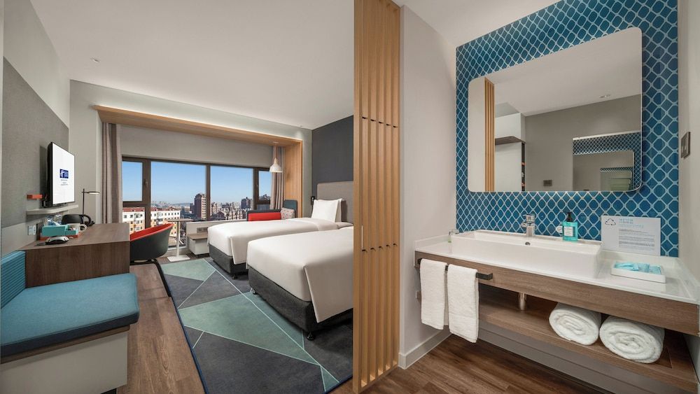 Holiday Inn Changchun Jingyue by IHG Standard Room, 2 Twin Beds 2