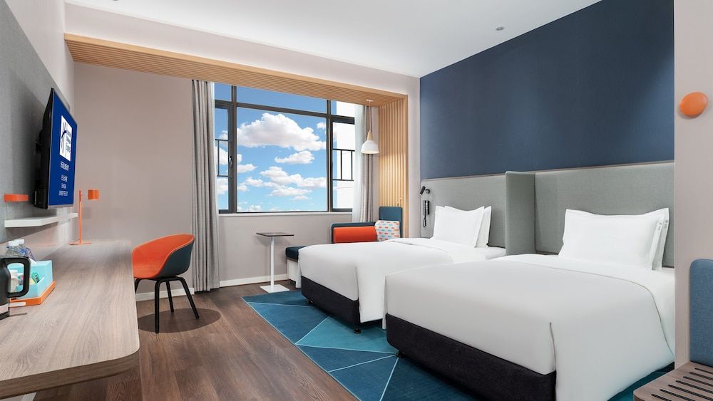 Standard Room, 2 Twin Beds, River View