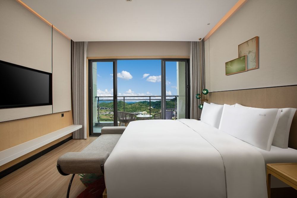 Suite, 1 Bedroom (Living Area)