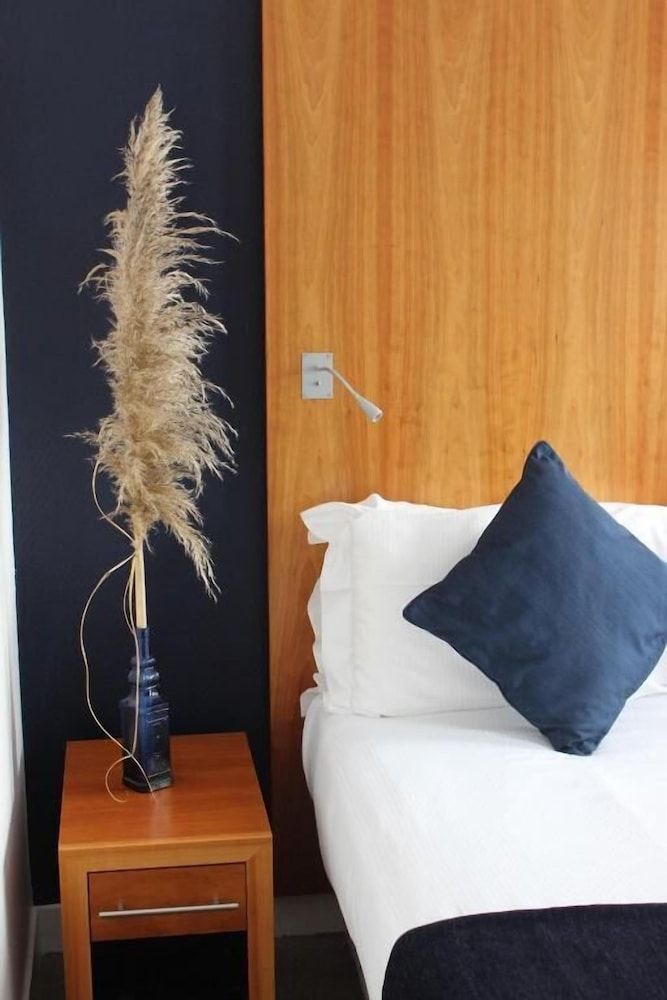 Au Bon Coin du Lac Standard Double Room, Lake View