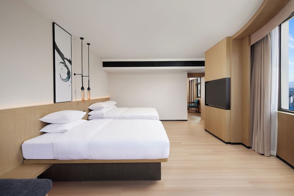 Family Suite, 2 Double Beds, City View