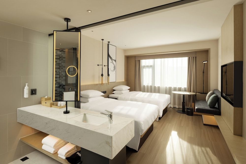 Superior Room, 2 Double Beds, City View