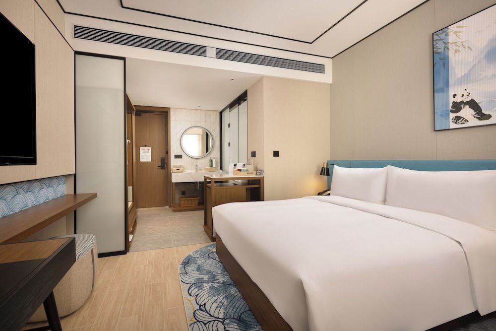 Superior Room, 1 King Bed