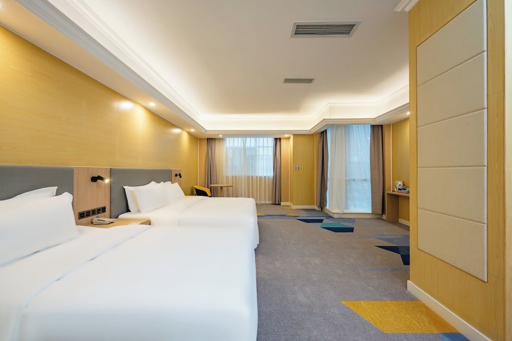 Standard Room, Multiple Beds