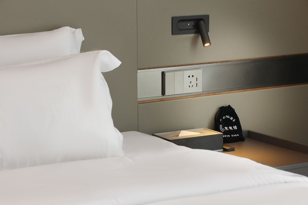 mantuolunPlusjiudian City Double or Twin Room, Multiple Beds 3