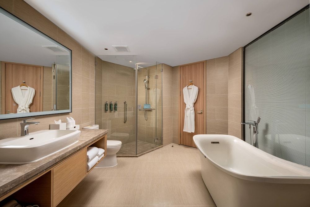 Deluxe Suite, 1 King Bed