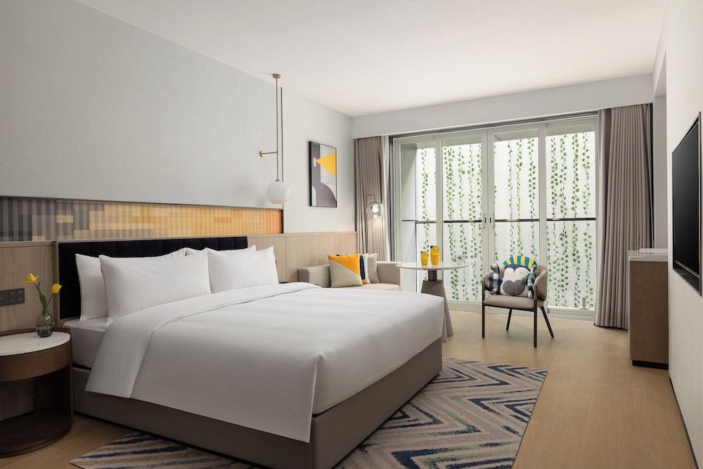 Premium Room, 1 King Bed