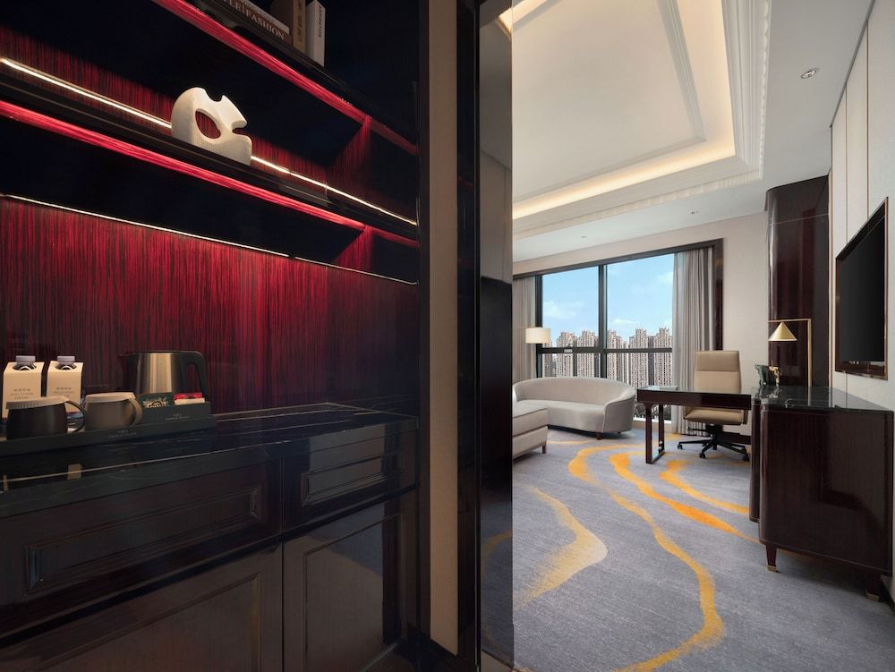 Crowne Plaza Chengdu Tianfu New Area by IHG Crown Deluxe King Room 6