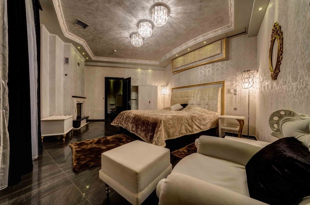 Luxury Room