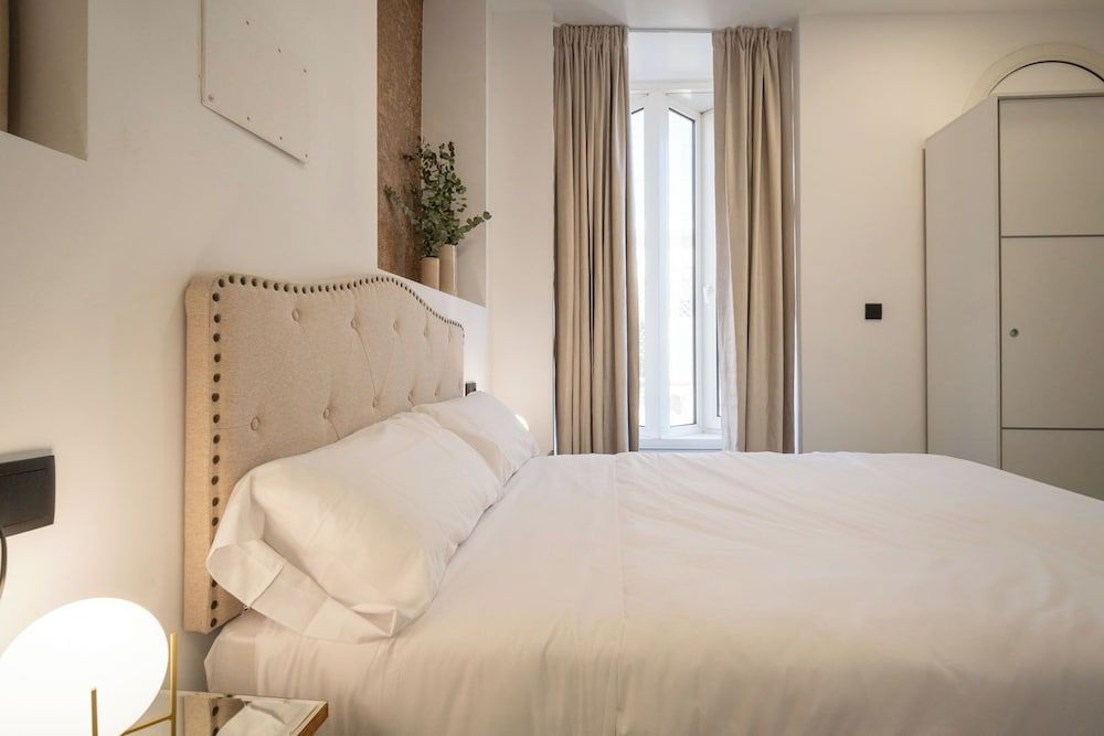 William Martin Apartments Family Apartment, City View 5