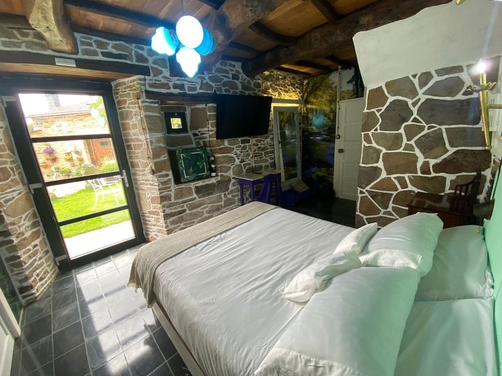 O Forno de Catuxa Deluxe Double Room 2