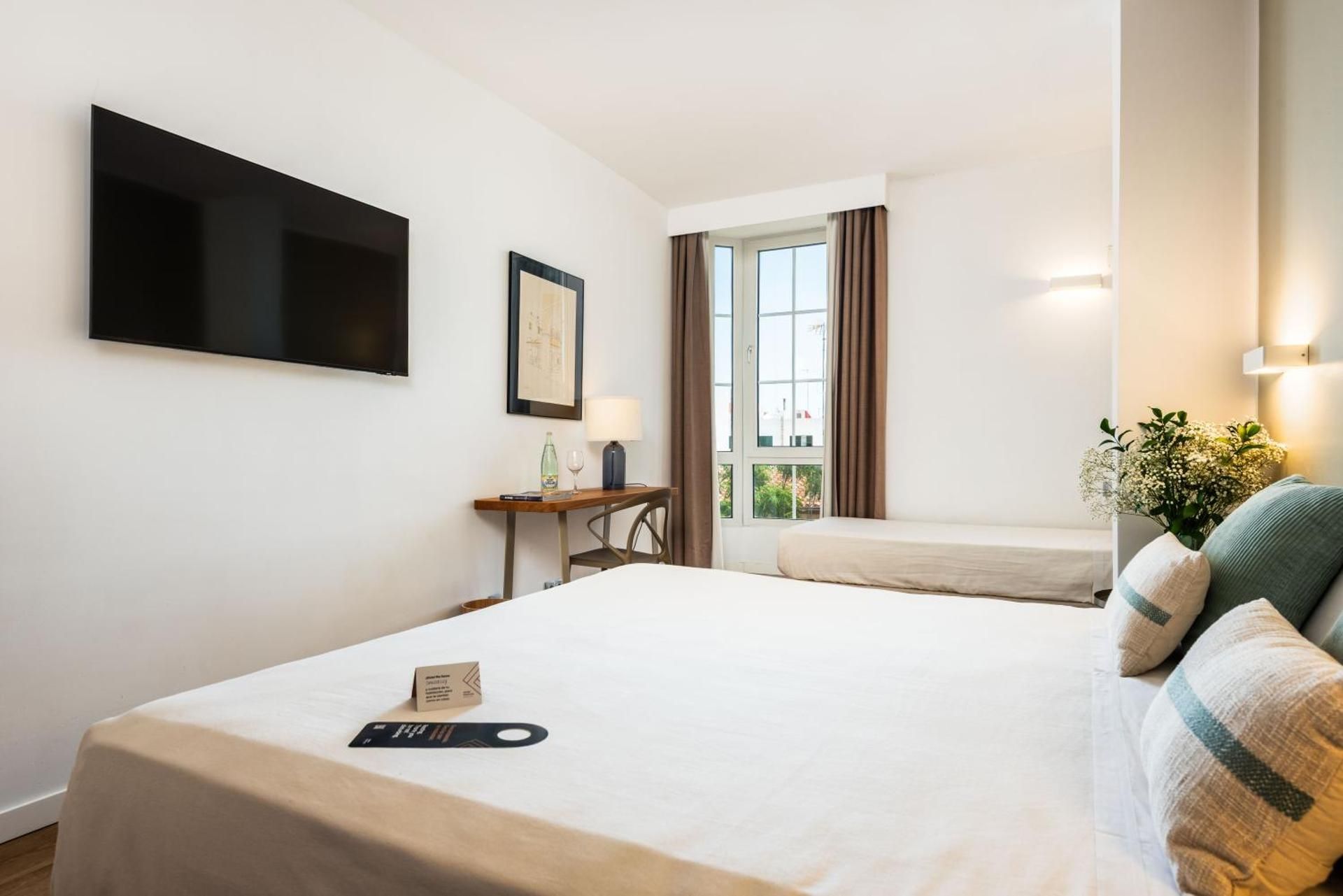 Hotel Patricia Menorca Triple Room 4