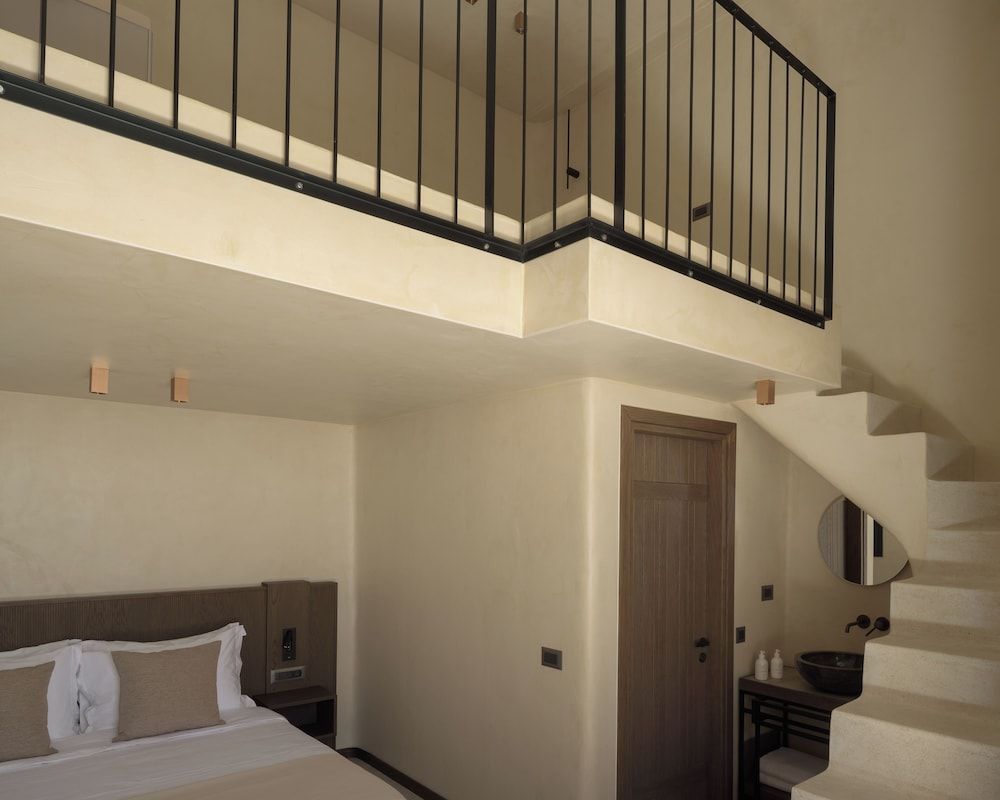 Design Sea View Maisonette with Indoor Jacuzzi