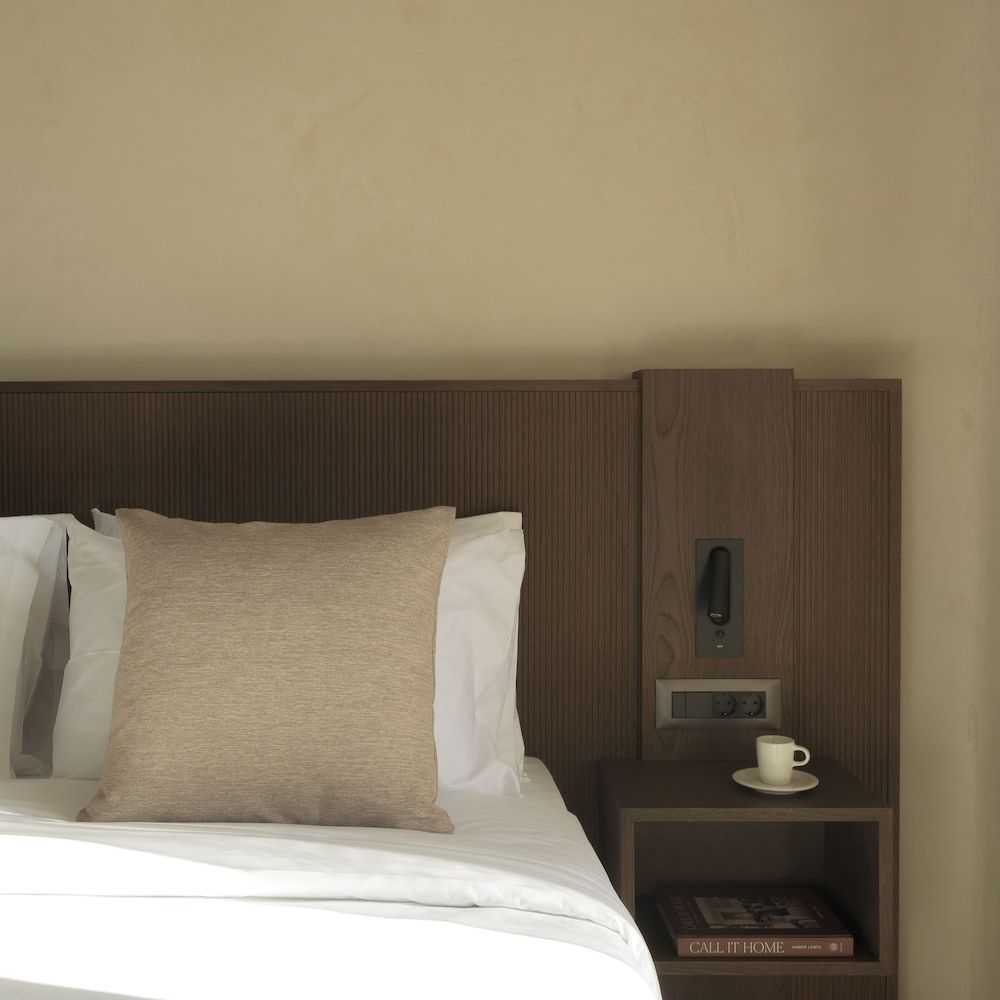 Deluxe Sea View Suite with Outdoor Jacuzzi
