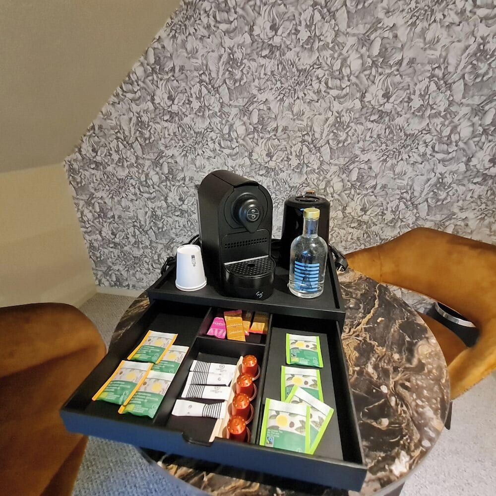 BRIT HOTEL CONFORT ALENCON Business Room 6