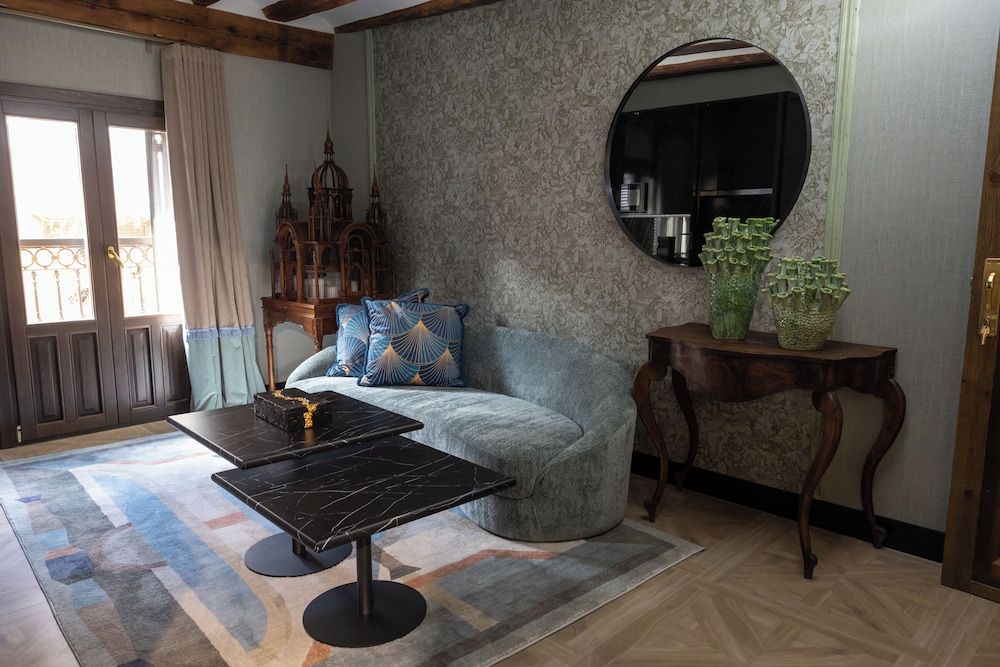 5 Sentidos - Suites de Lujo Luxury Studio Suite, City View 8