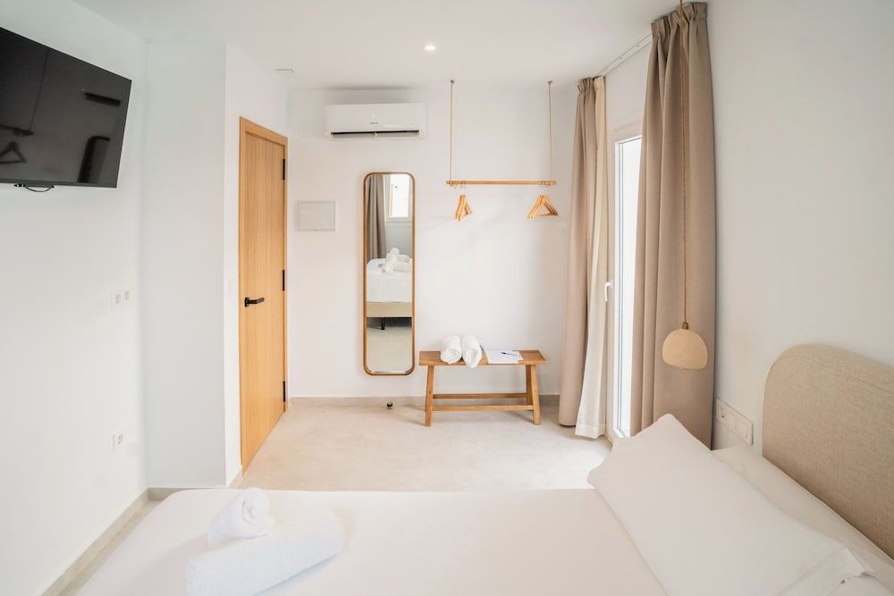 Hotel Boutique Maram - Adults Only Deluxe Double Room, Private Pool