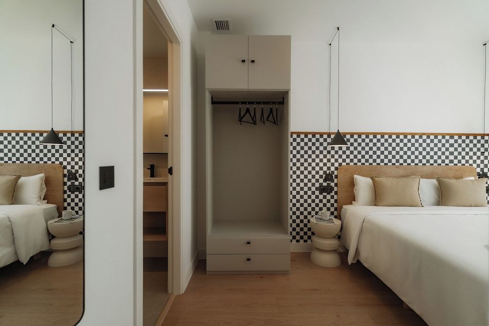 Via Monte Apartments