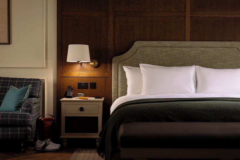 Dunluce Lodge - Small Luxury Hotels of the World Courtyard Suite 2