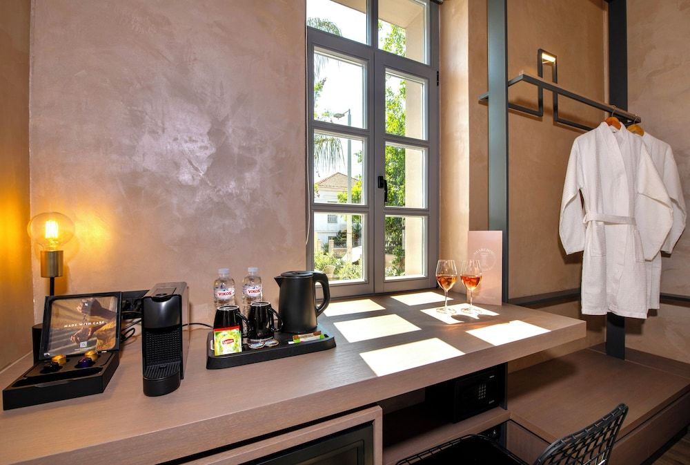 Basic Double or Twin Room, City View