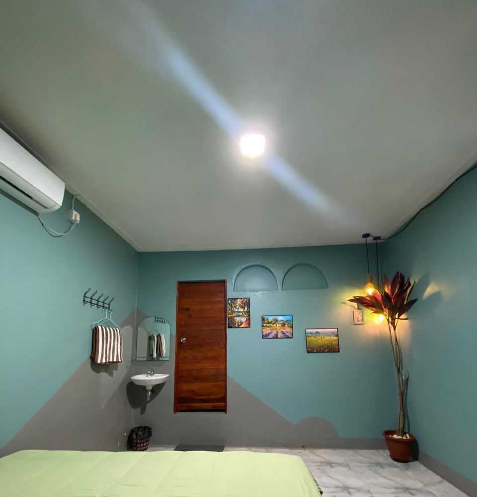 Second Hope Lodge Comfort Double Room 5