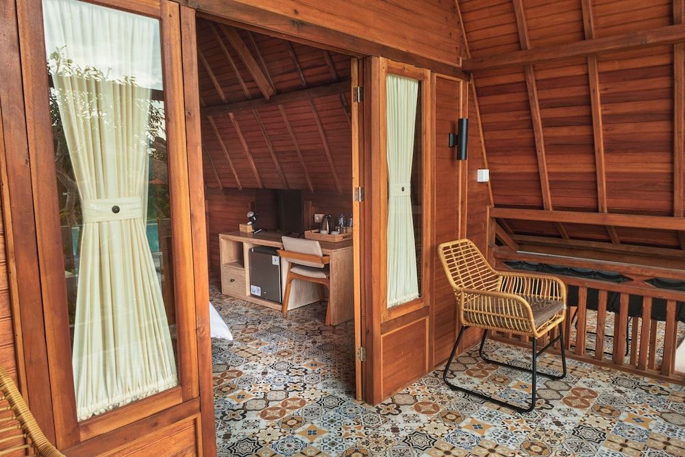 Plumeria NP Deluxe Room 9