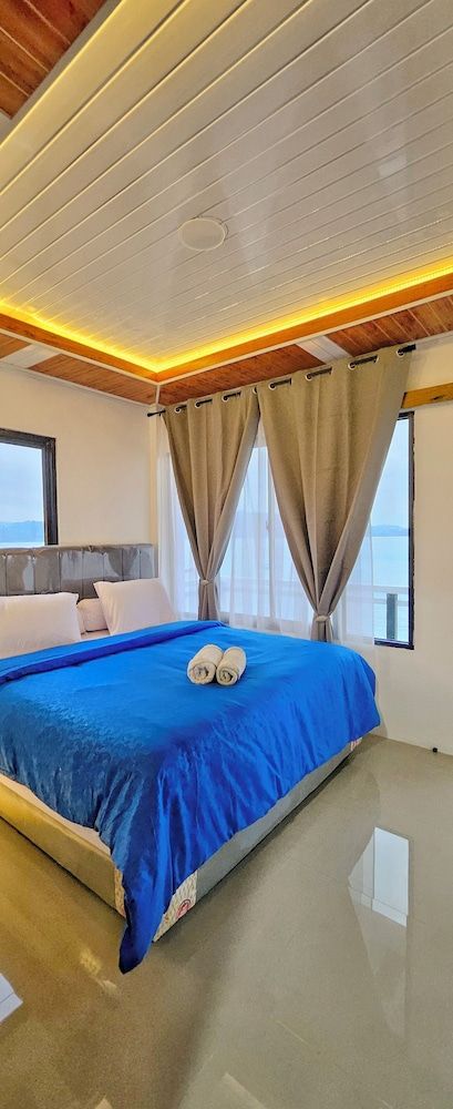 Raffiel Nias Comfort Apartment, 2 Bedrooms, Non Smoking, Kitchen 2