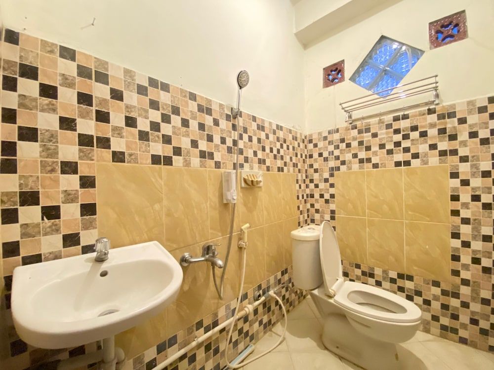 New Wijaya Hotel Superior Double Room, 1 Queen Bed 4