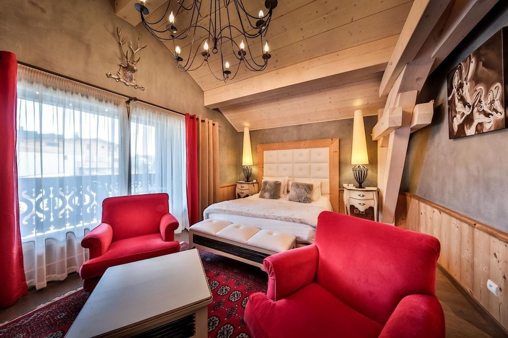 Lodge Suite (2 persons)