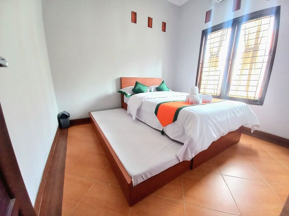 Homestay Jogja Simply Homy Unit Ambarukmo 3 dekat Jogja Expo Center (JEC) Family House 2
