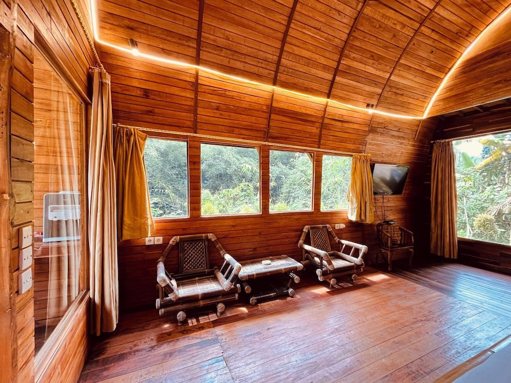 Exclusive Suite