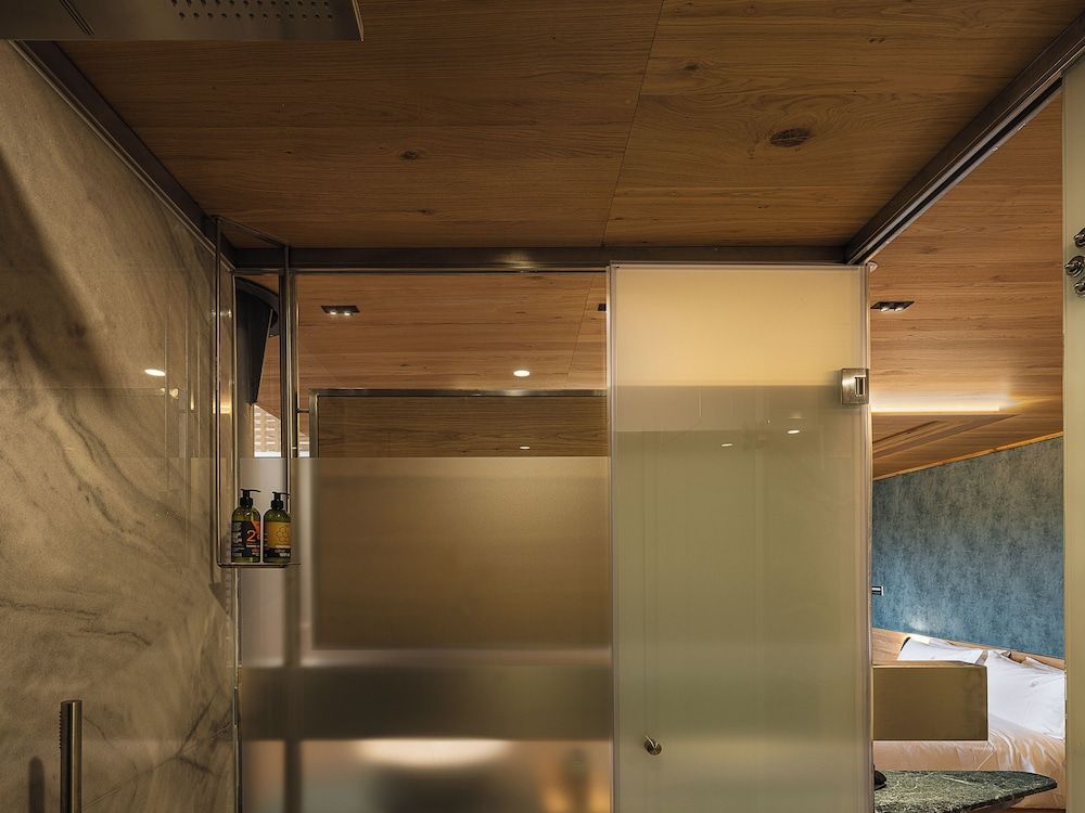 Elysia Boutique Hotel Presidential Suite, City View 11