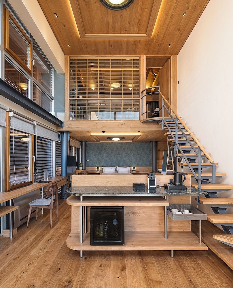 Elysia Boutique Hotel