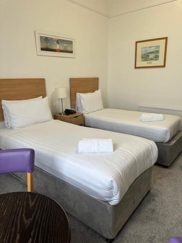 Exmouth Beach Hotel Twin Room