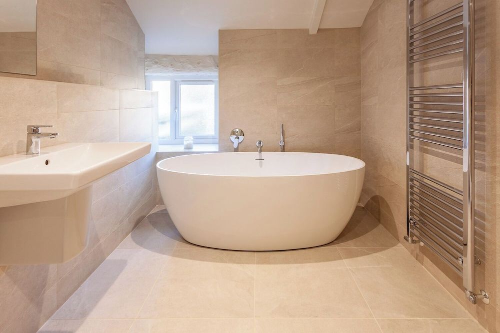 The Rose & Thistle Alwinton Family Room 4