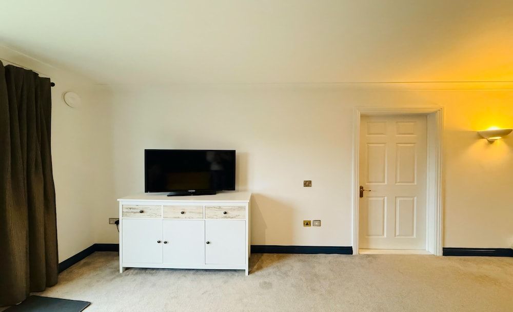 Hustyns Hotel Junior Suite, 1 Queen Bed 14