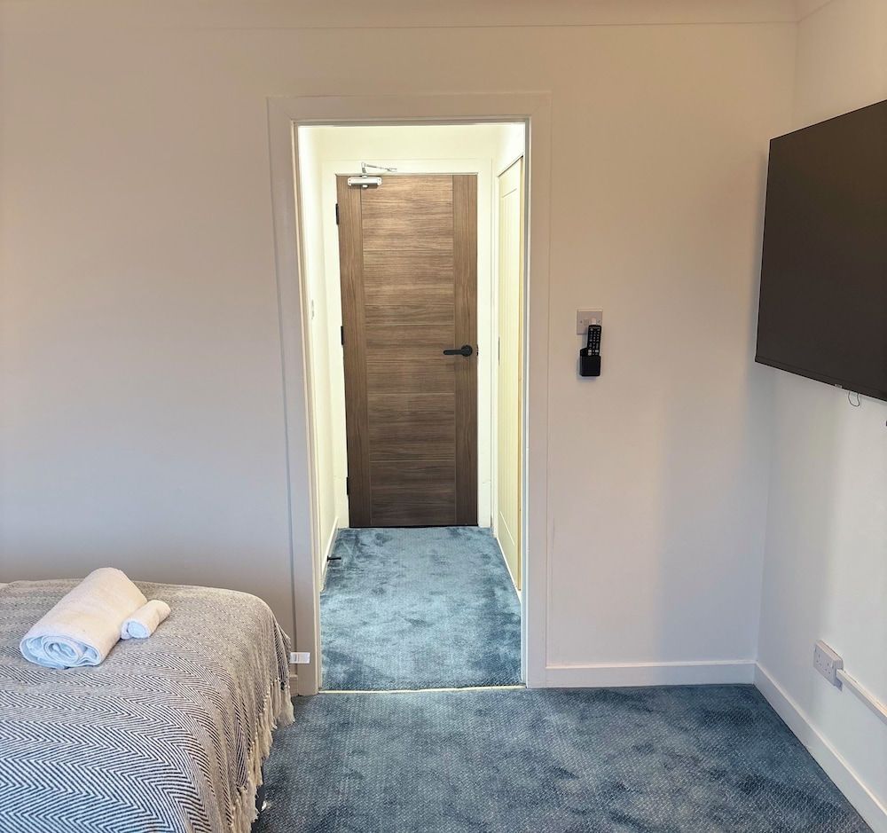 Lomond Hills Hotel & Health Club Superior Double Room, 1 King Bed, Private Bathroom 12